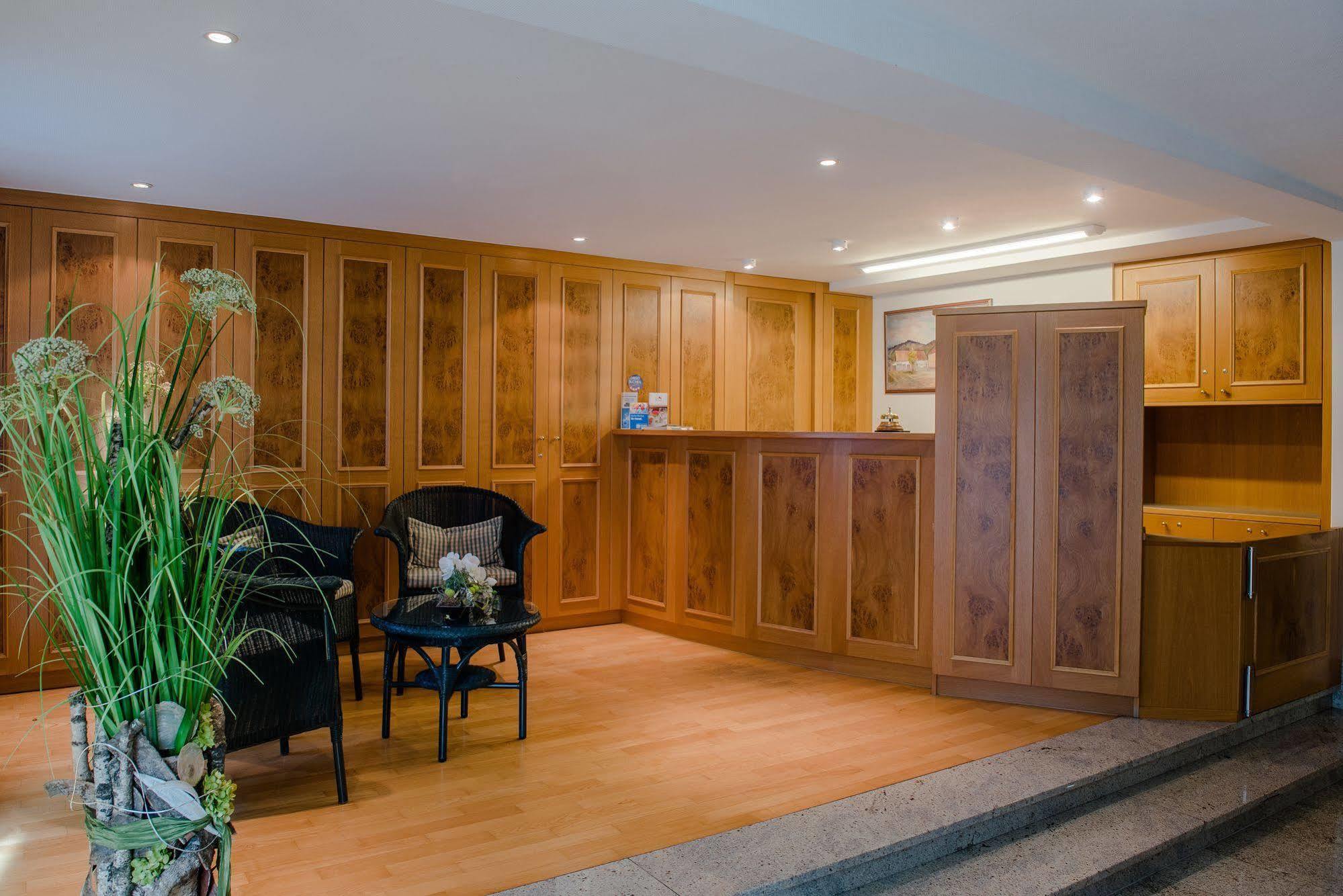 Hotel Gasthof Zum Roessle Altenstadt  Kültér fotó
